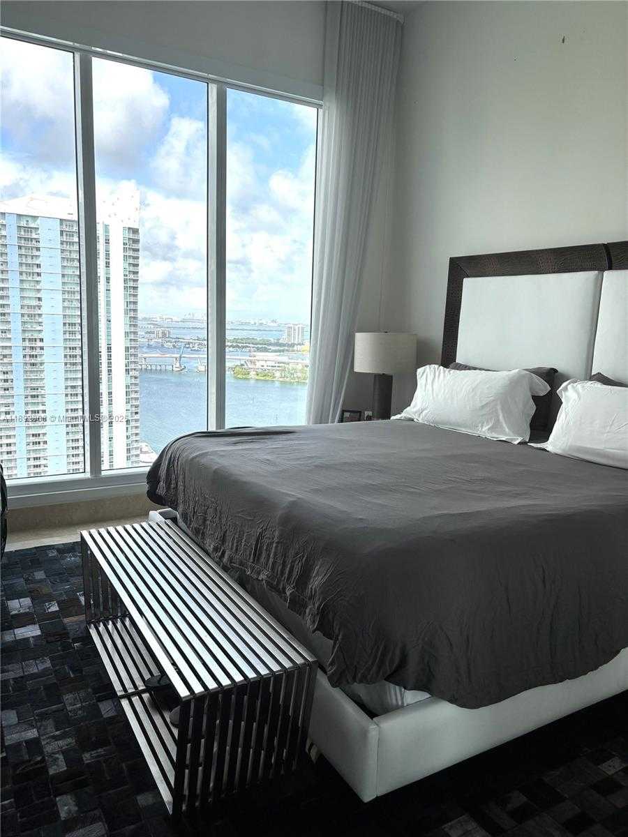 Small Image of 900 BRICKELL KEY BLVD #2602, Miami Number 7