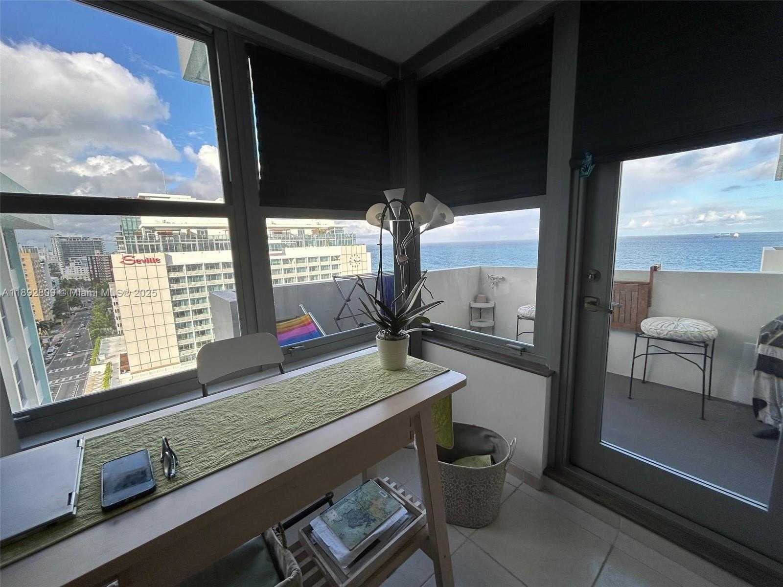 Small Image of 2899 COLLINS AVE #1715, Miami Beach Number 23