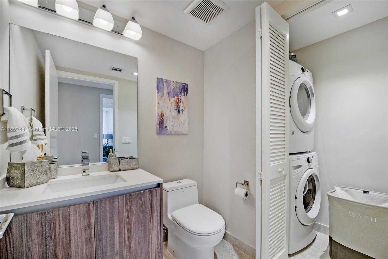 Small Image of 488 NORTH EAST 18TH ST #3210, Miami Number 19