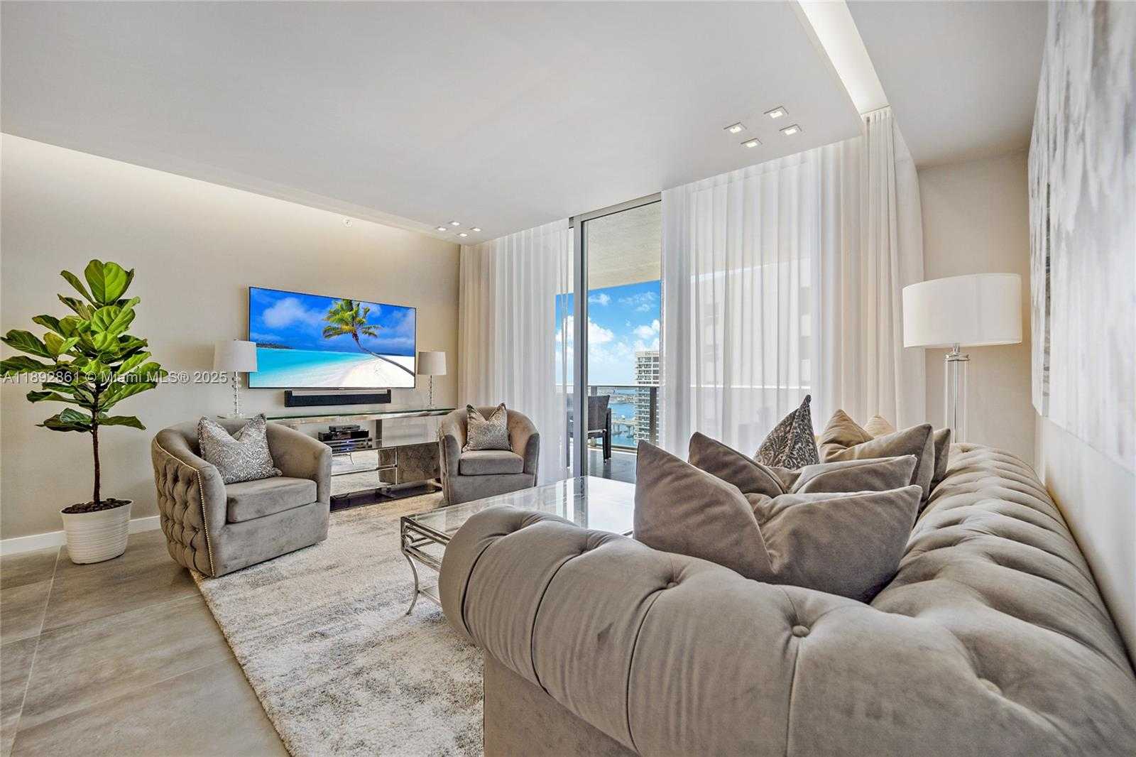 Small Image of 488 NORTH EAST 18TH ST #3210, Miami Number 8