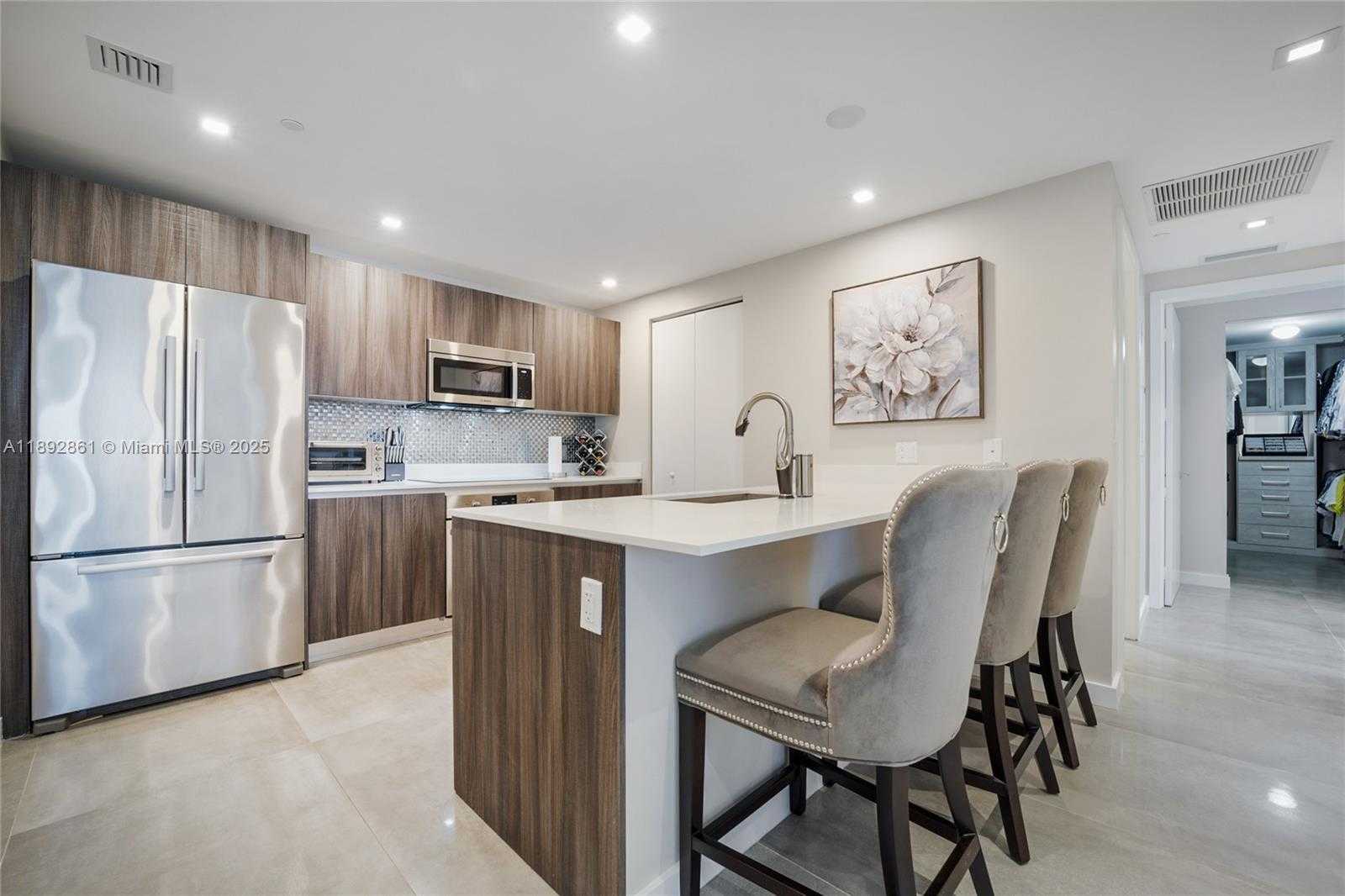 Small Image of 488 NORTH EAST 18TH ST #3210, Miami Number 9