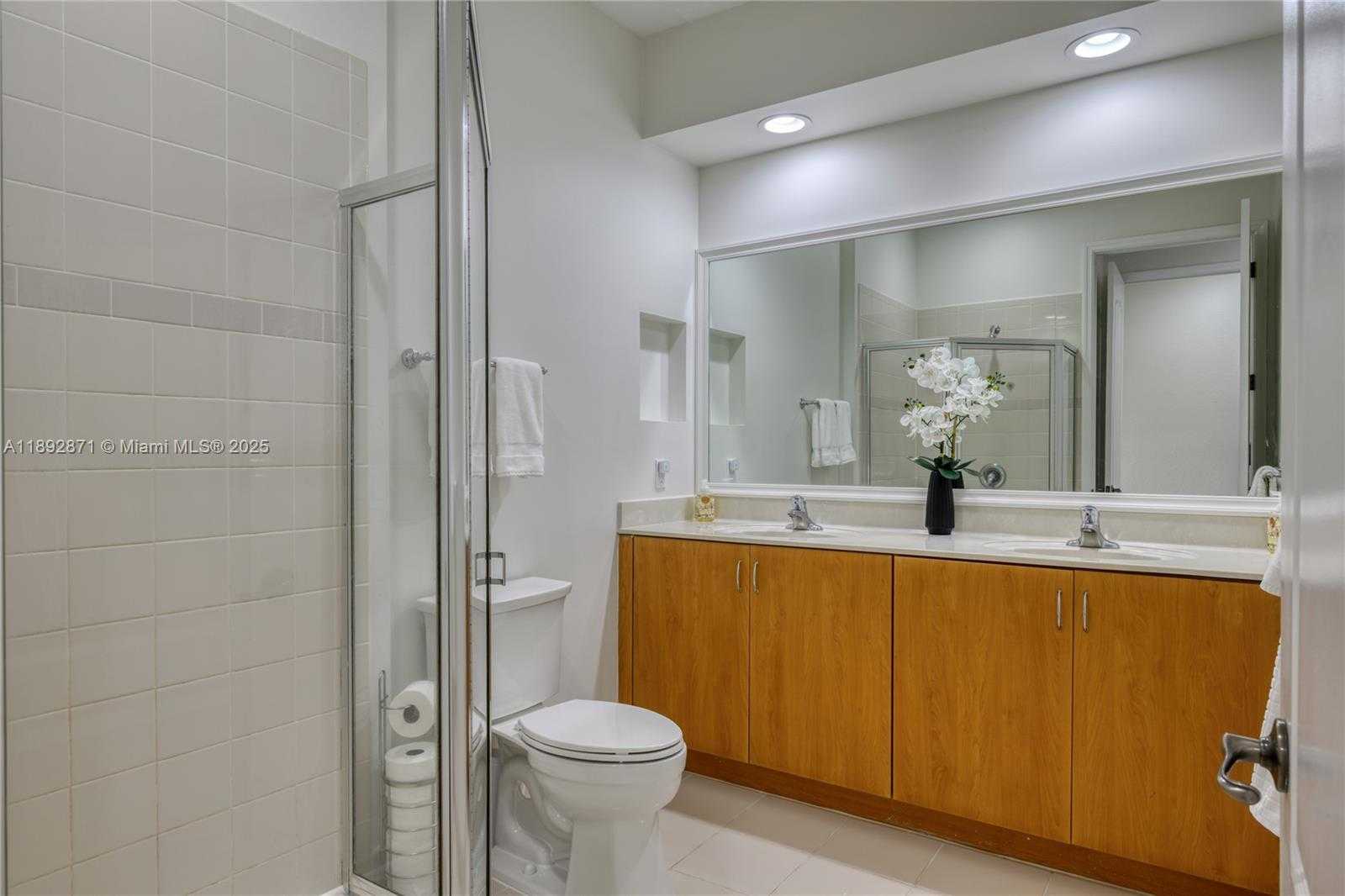 Small Image of 430 SOUTH WEST 147TH AVE, Pembroke Pines Number 16