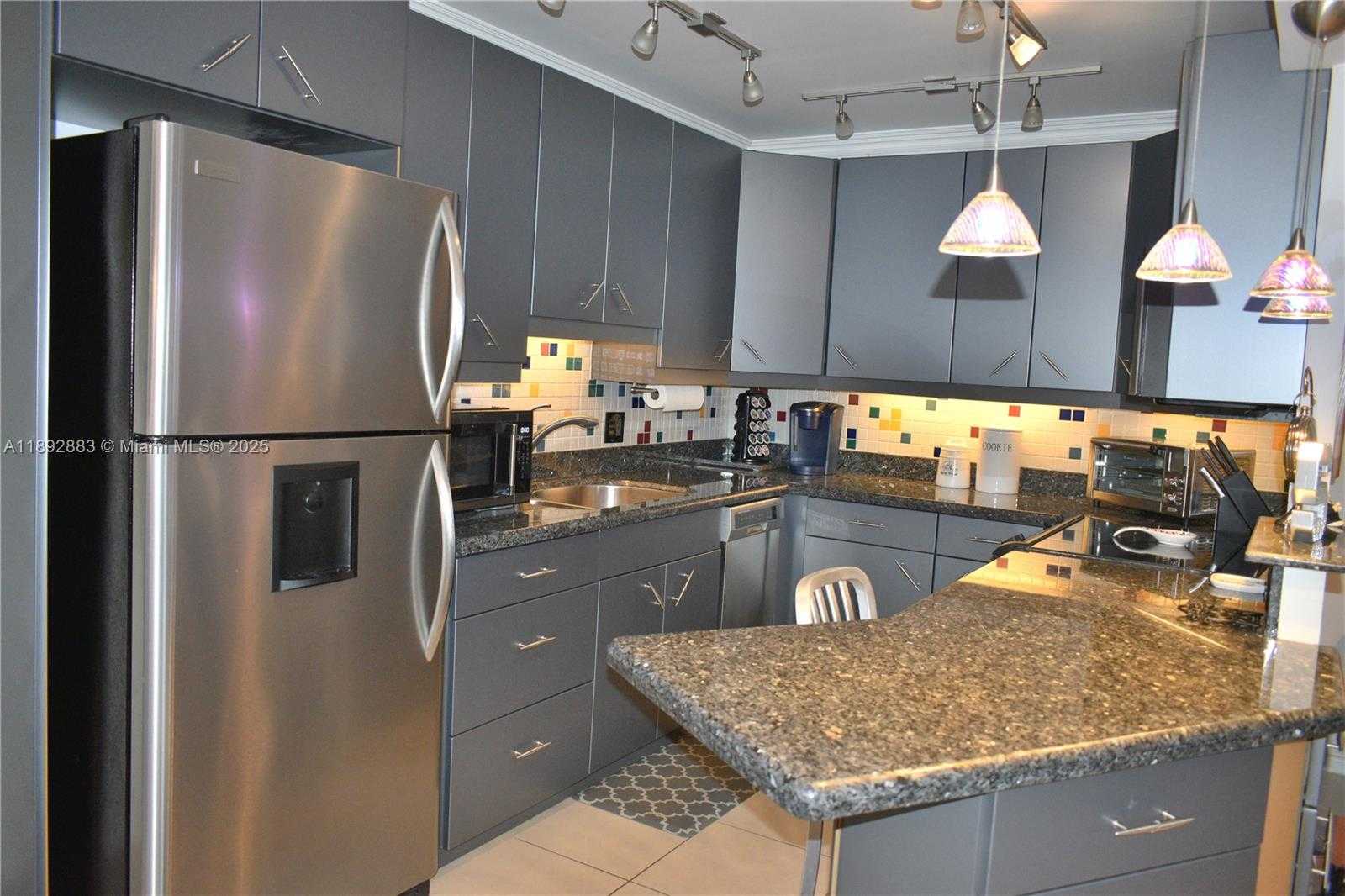 Small Image of 2011 CORNWALL #A, Boca Raton Number 5
