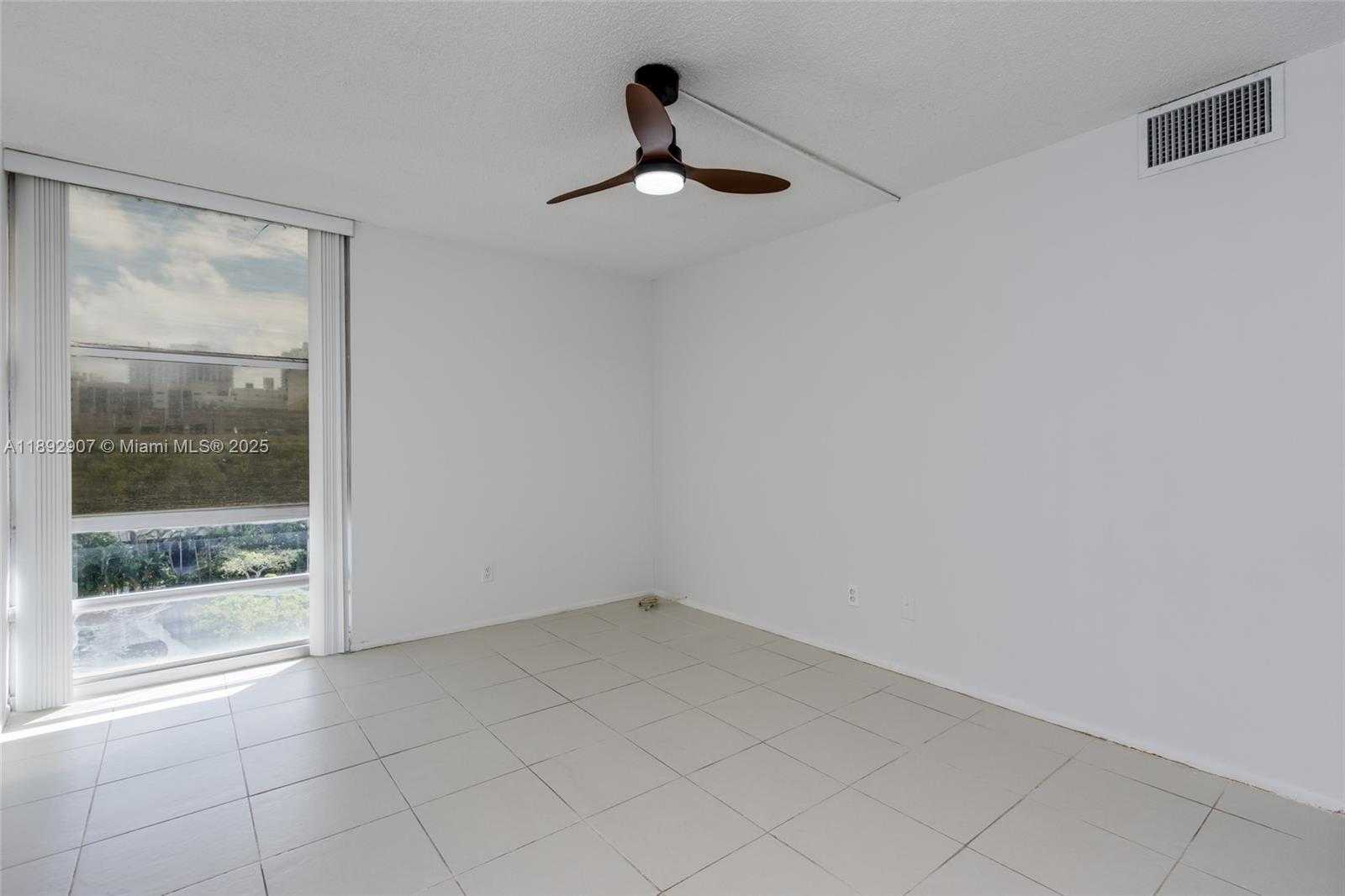 Small Image of 210 172ND ST #432, Sunny Isles Beach Number 20