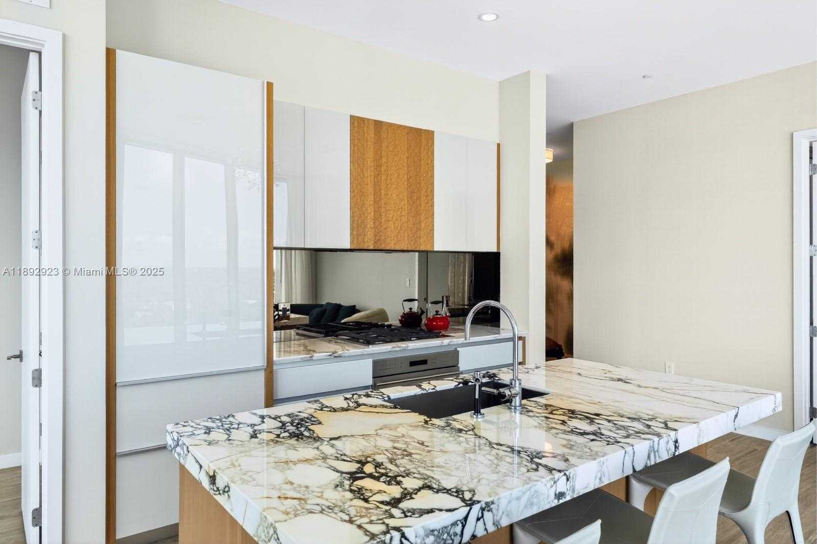 Small Image of 2831 SOUTH BAYSHORE DR #PH-8, Miami Number 10