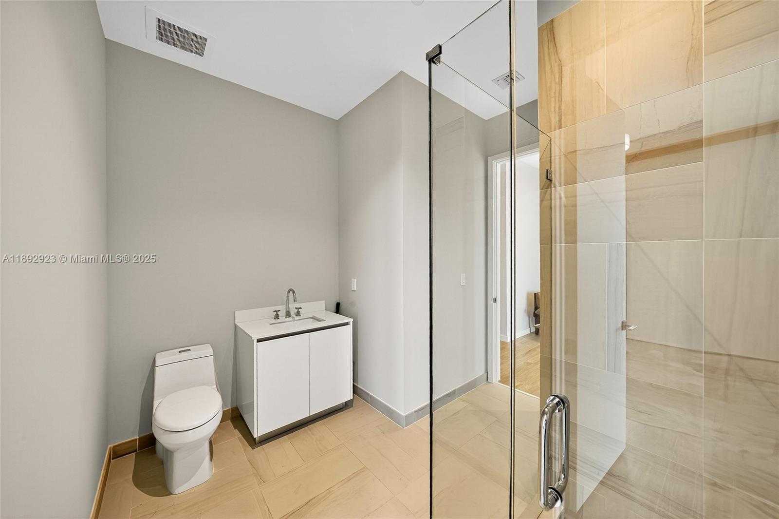 Small Image of 2831 SOUTH BAYSHORE DR #PH-8, Miami Number 15