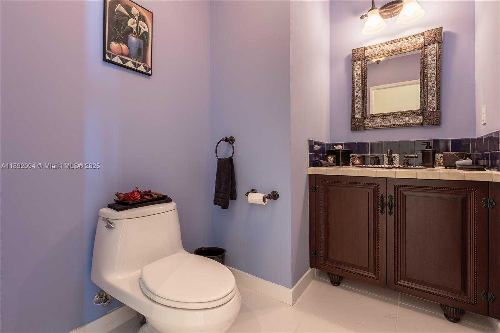 Small Image of 950 BRICKELL BAY DR #5011, Miami Number 25