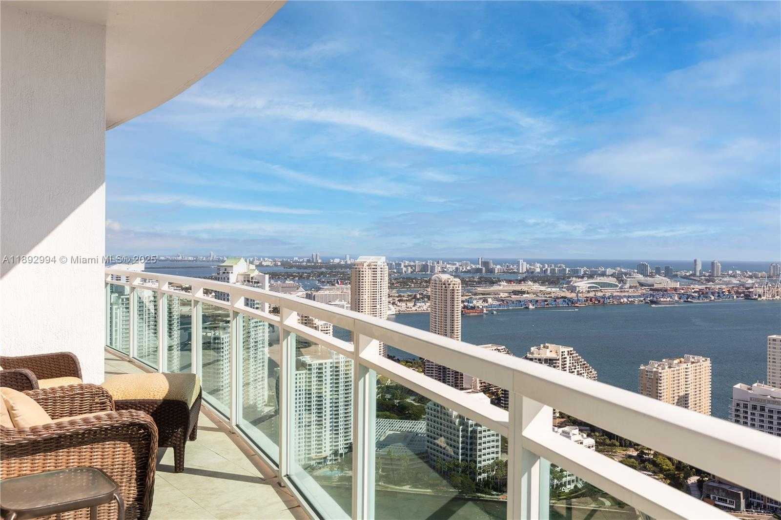Small Image of 950 BRICKELL BAY DR #5011, Miami Number 7