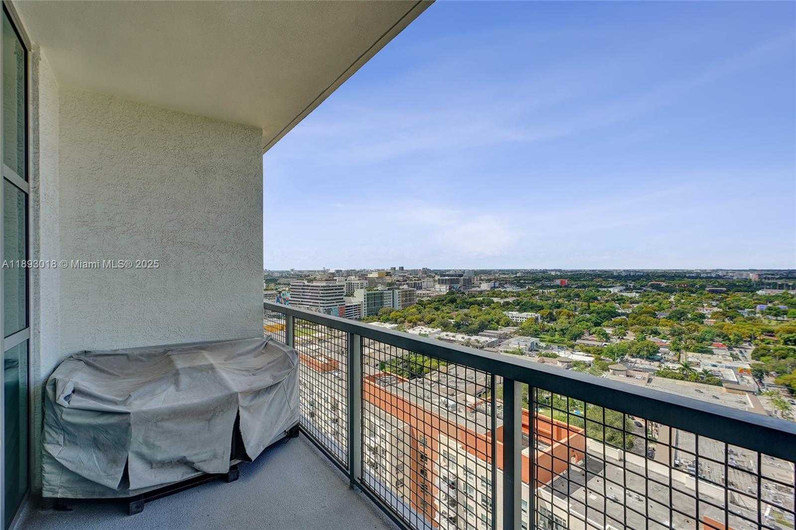 Small Image of 3301 NORTH EAST 1ST AVE #H2205, Miami Number 17