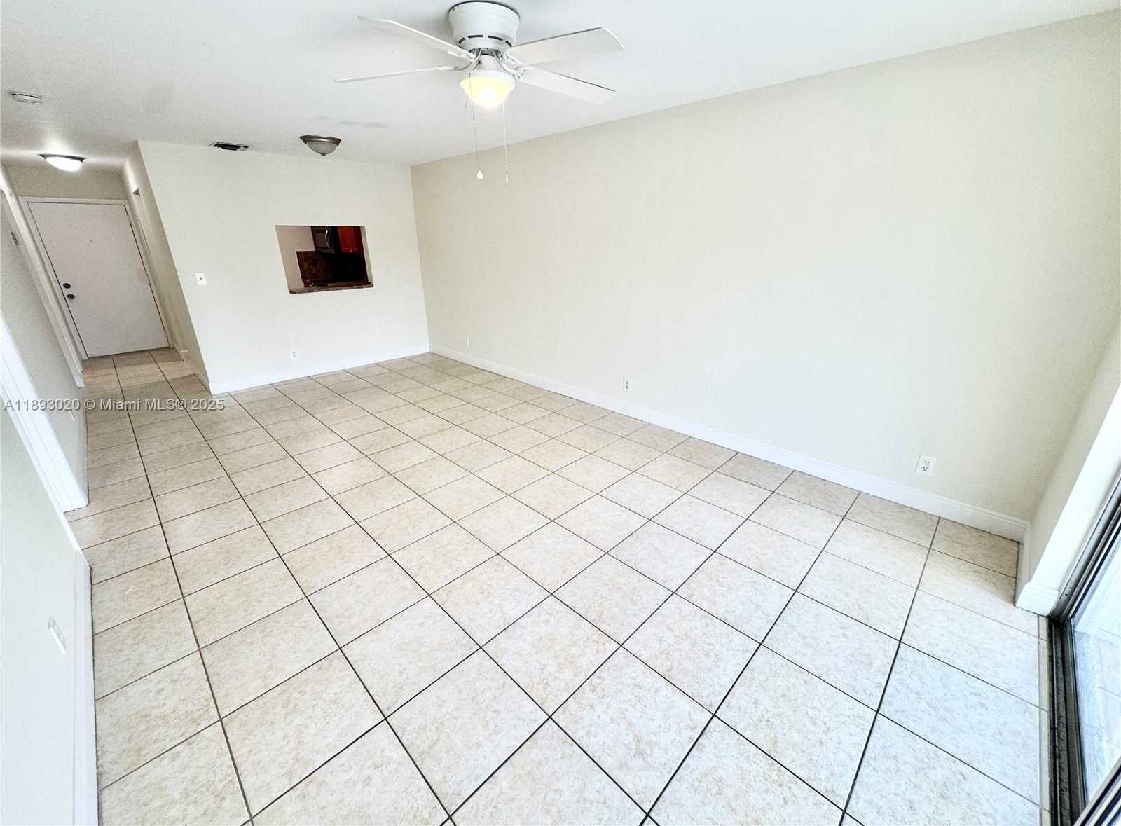 Small Image of 2800 RIVERSIDE DR #201-1, Coral Springs Number 2