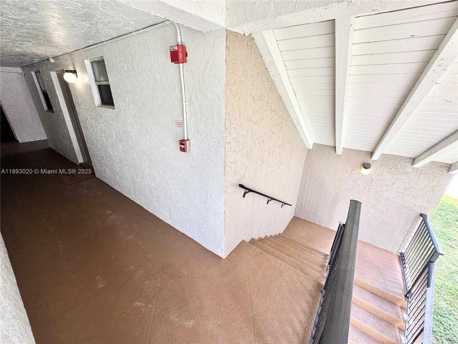 Small Image of 2800 RIVERSIDE DR #201-1, Coral Springs Number 23