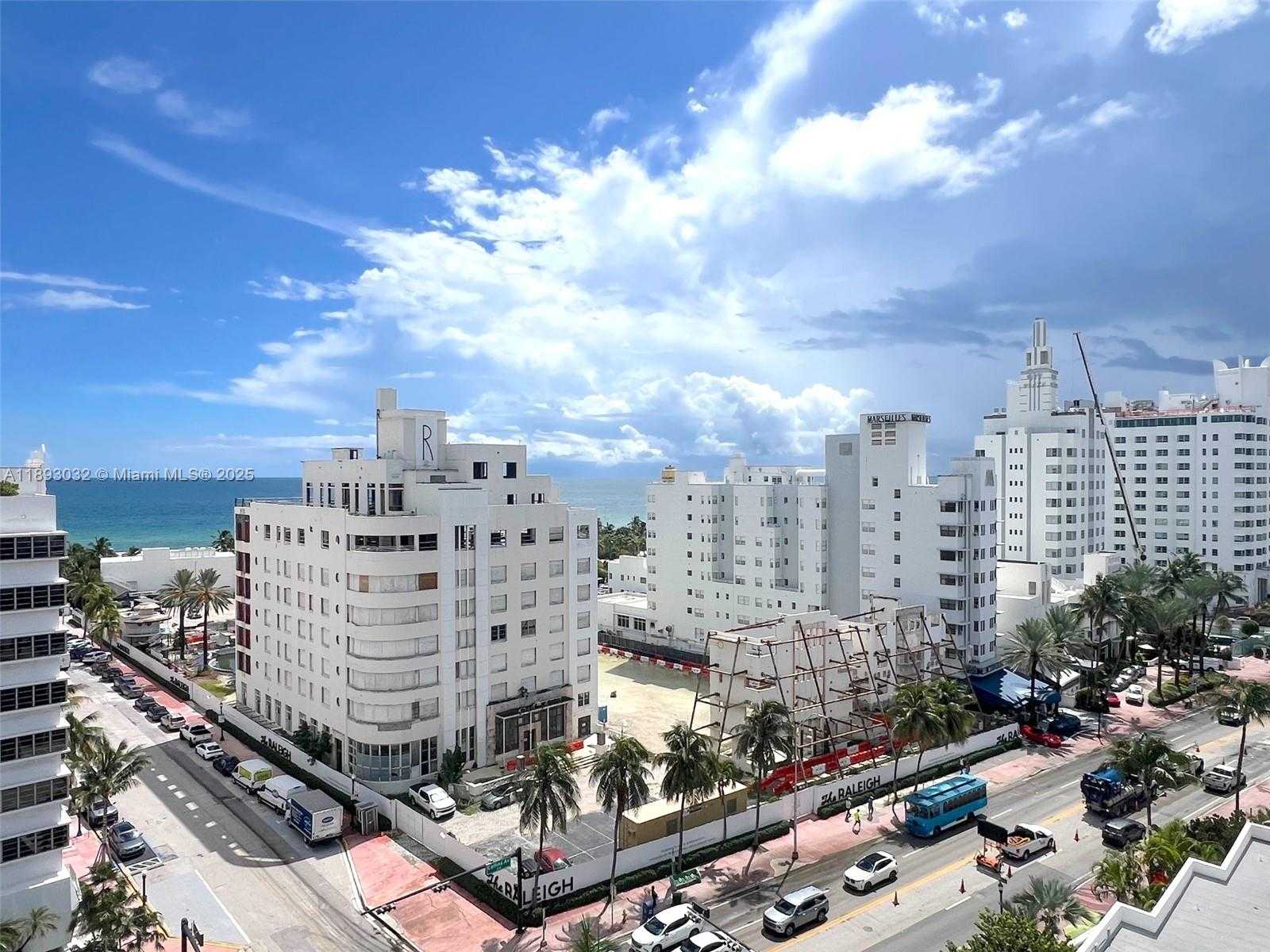 Small Image of 1800 COLLINS AVE #12E, Miami Beach Number 2