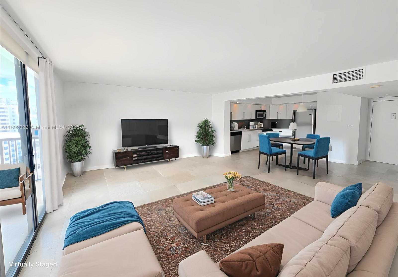Small Image of 1800 COLLINS AVE #12E, Miami Beach Number 3