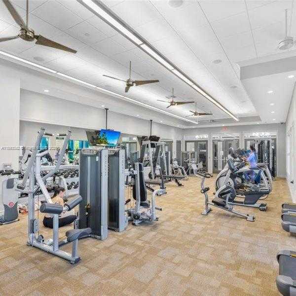Small Image of 1422 SILK OAK DR, Hollywood Number 26