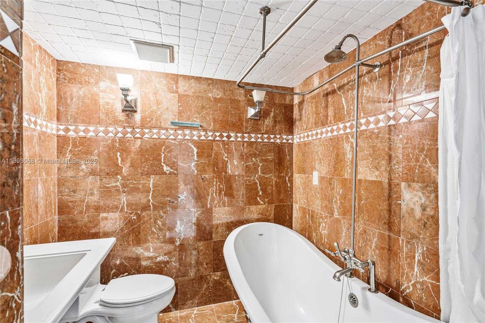 Small Image of 905 BRICKELL BAY DR #230, Miami Number 38