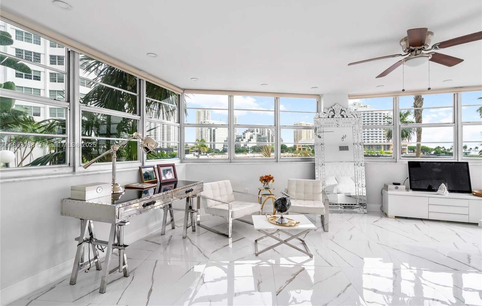 Small Image of 905 BRICKELL BAY DR #230, Miami Number 44