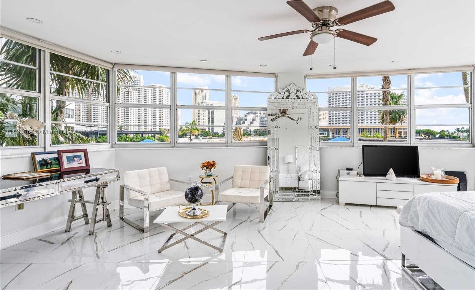 Small Image of 905 BRICKELL BAY DR #230, Miami Number 50