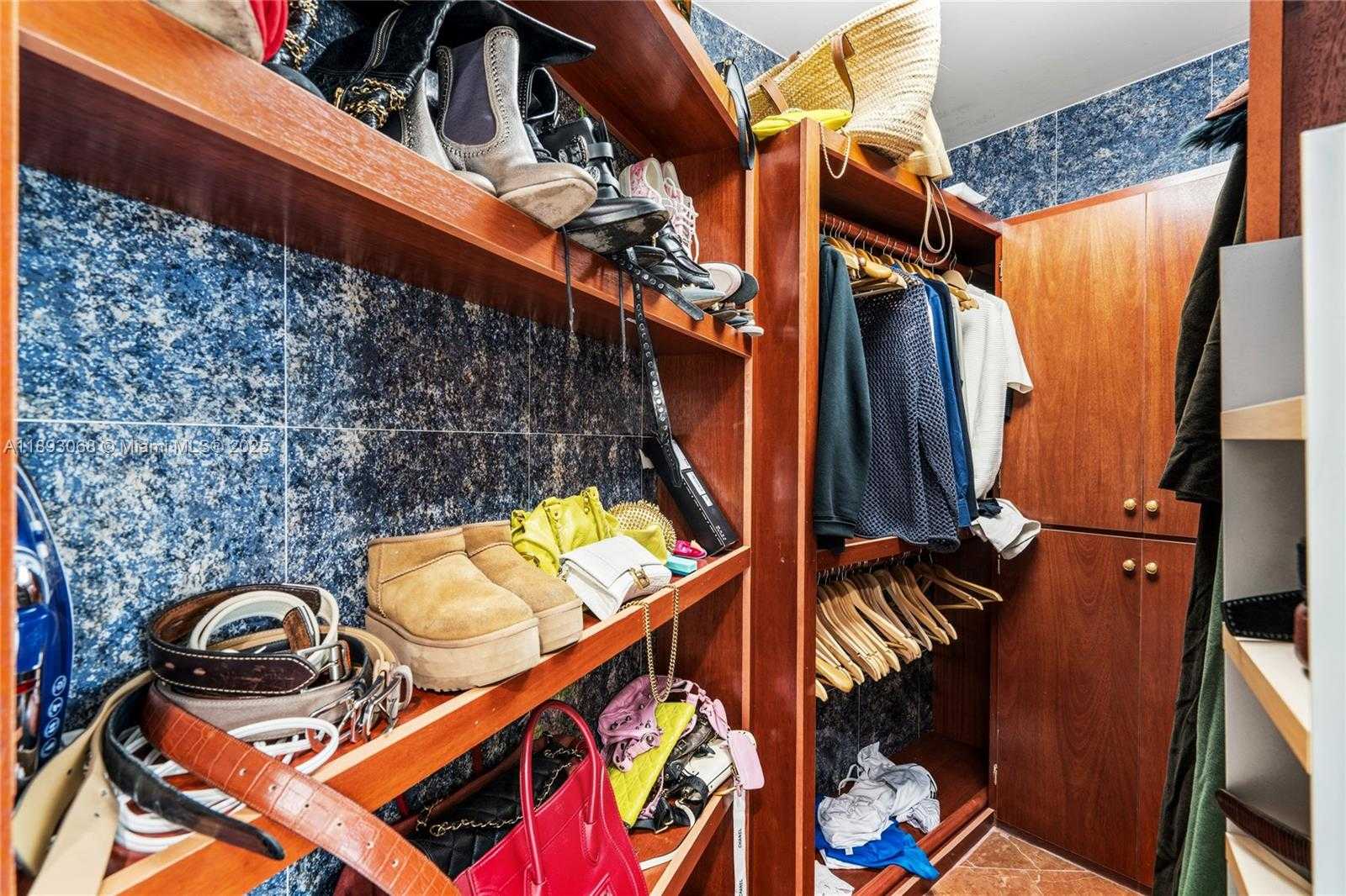 Small Image of 905 BRICKELL BAY DR #230, Miami Number 60