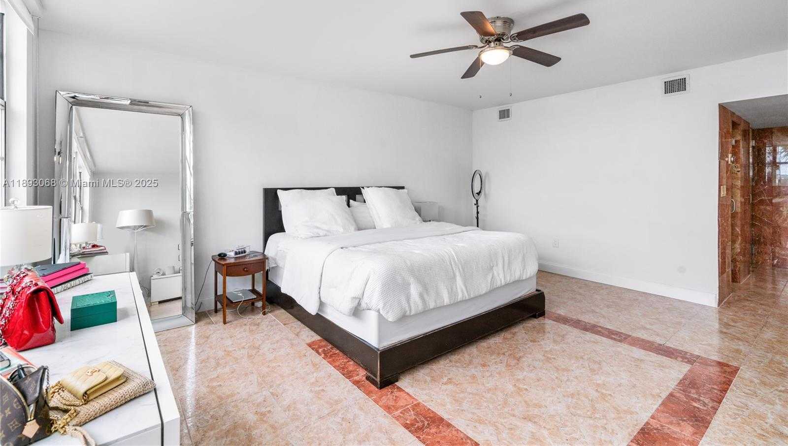 Small Image of 905 BRICKELL BAY DR #230, Miami Number 65