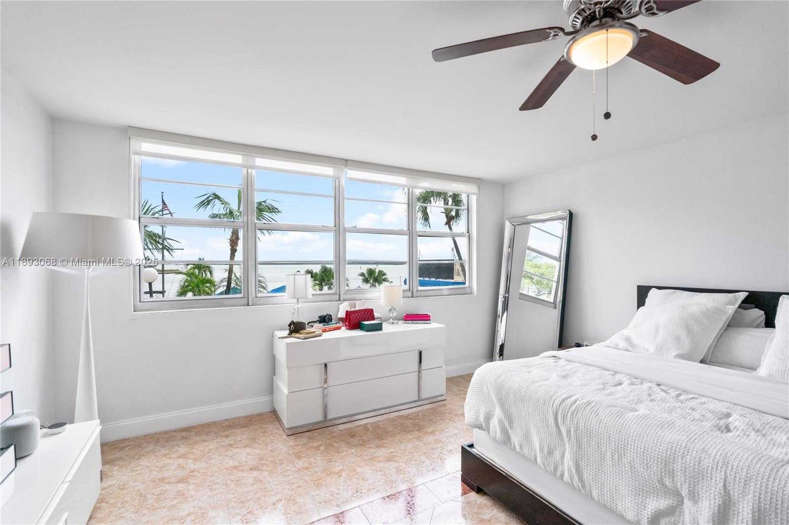 Small Image of 905 BRICKELL BAY DR #230, Miami Number 67