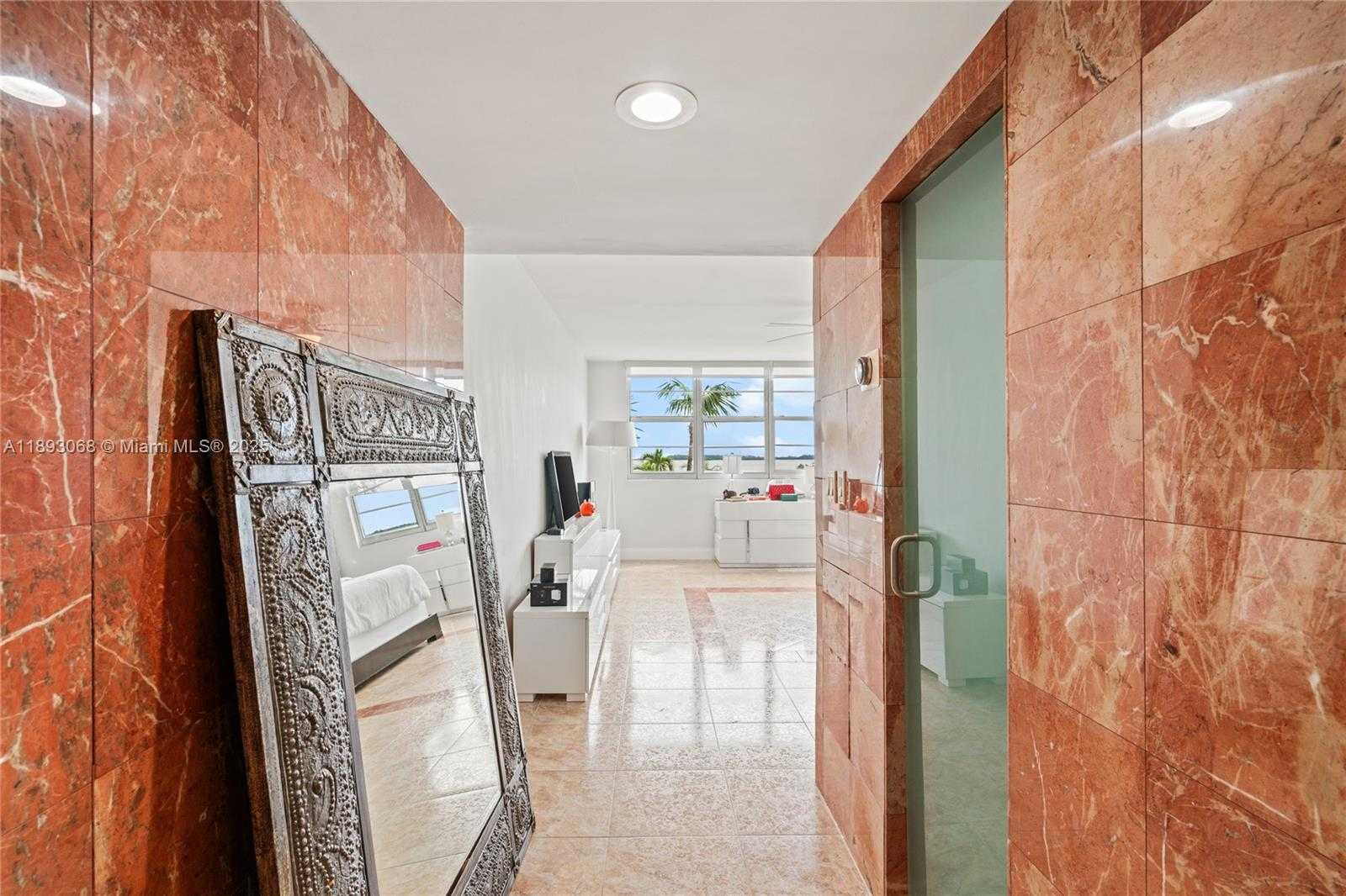 Small Image of 905 BRICKELL BAY DR #230, Miami Number 68
