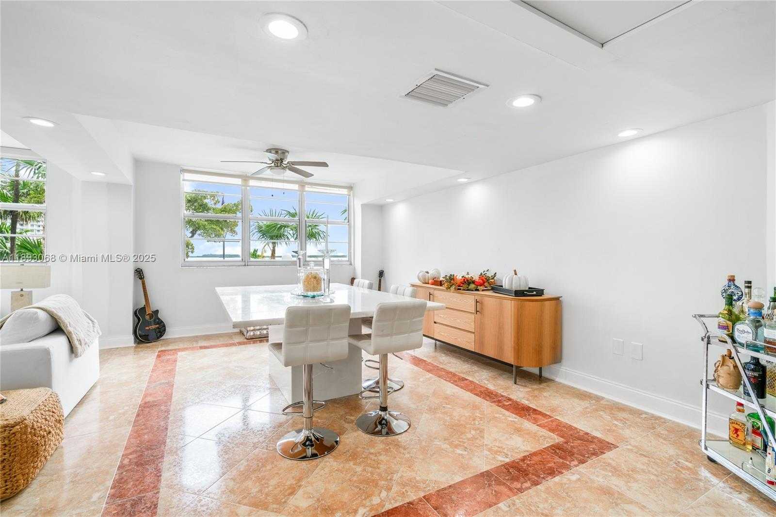 Small Image of 905 BRICKELL BAY DR #230, Miami Number 7
