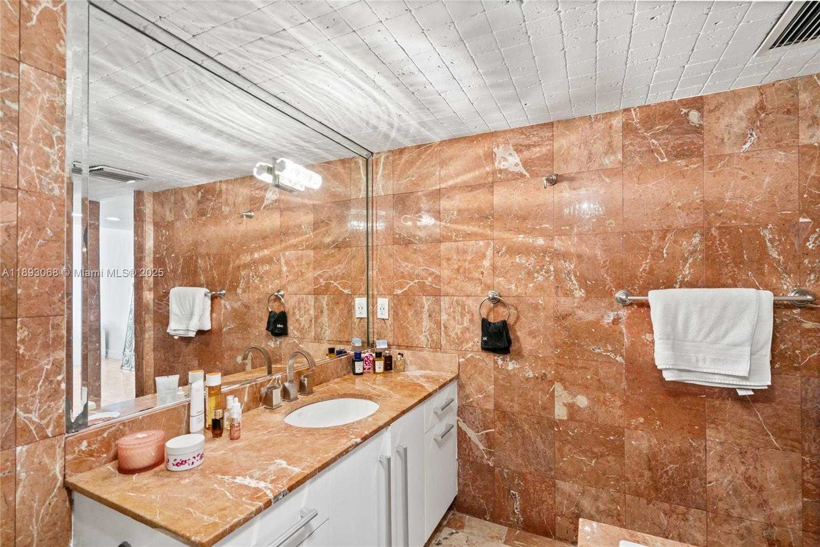 Small Image of 905 BRICKELL BAY DR #230, Miami Number 71