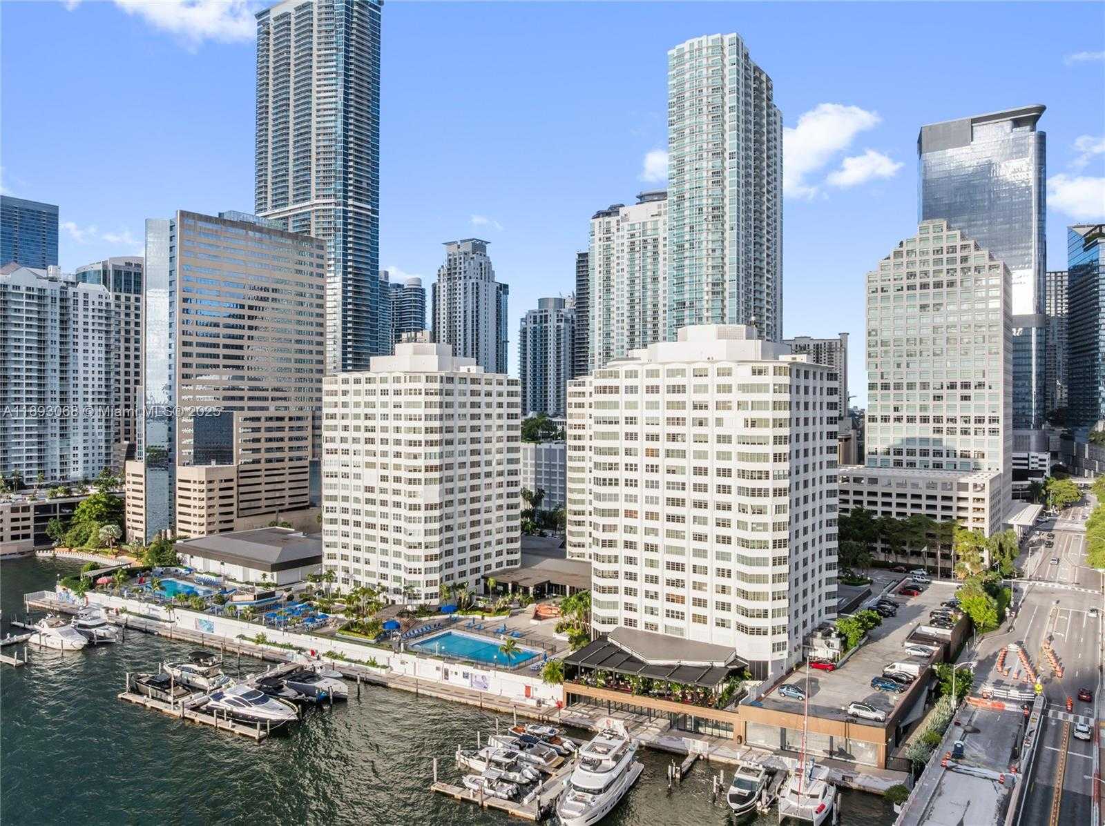 Small Image of 905 BRICKELL BAY DR #230, Miami Number 78