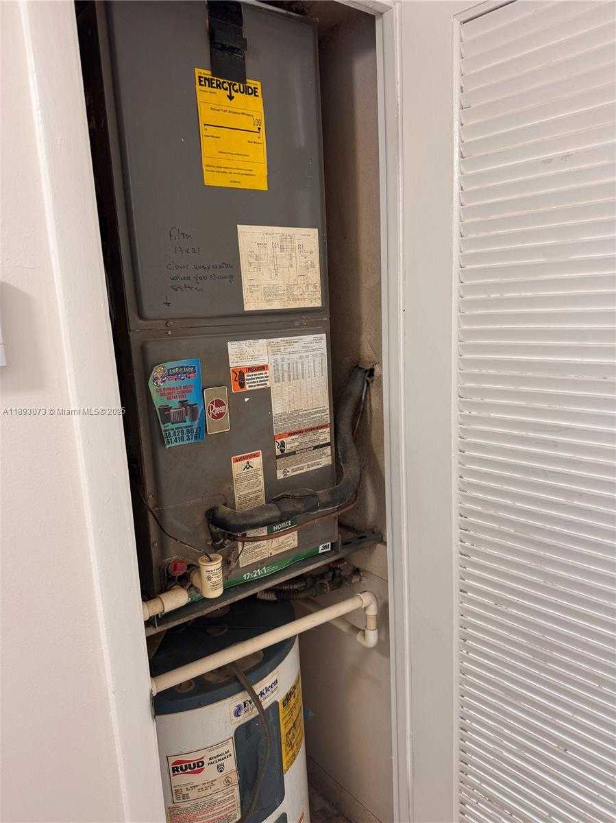 Small Image of 2741 NORTH PINE ISLAND RD #106, Sunrise Number 16