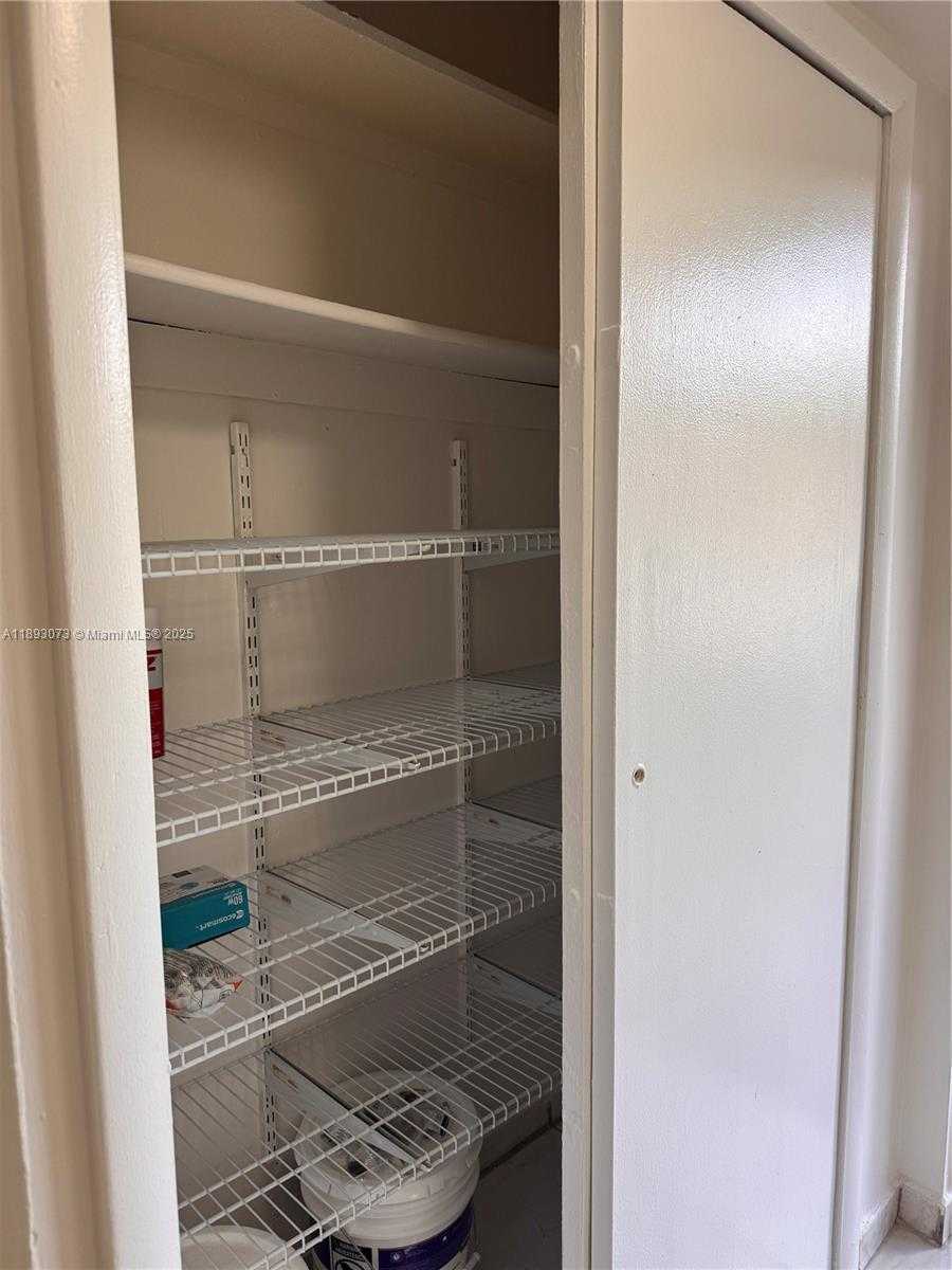 Small Image of 2741 NORTH PINE ISLAND RD #106, Sunrise Number 17