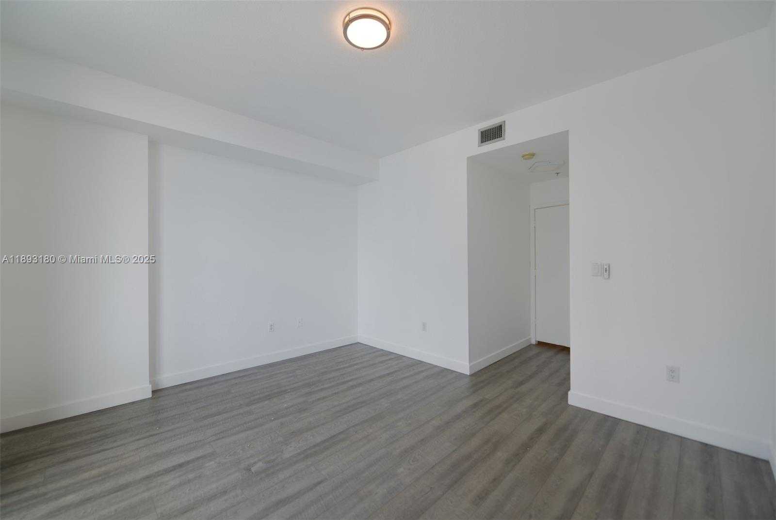Small Image of 1111 SOUTH WEST 1ST AVE #2624-N, Miami Number 18