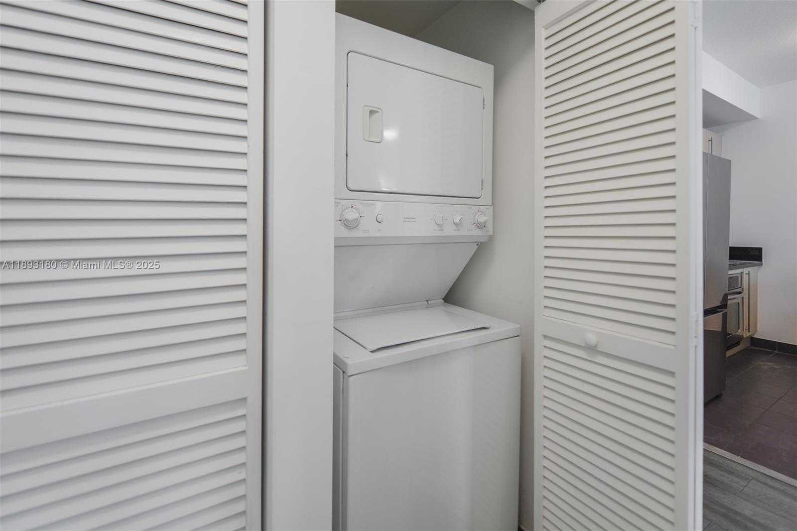 Small Image of 1111 SOUTH WEST 1ST AVE #2624-N, Miami Number 21
