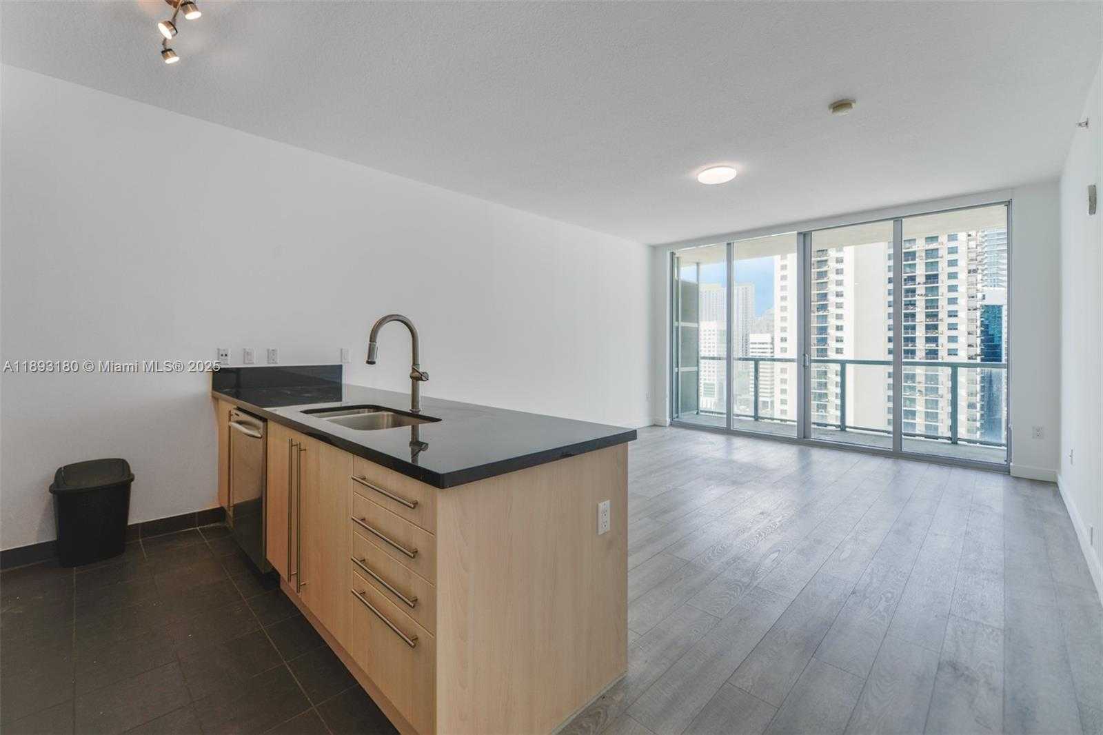 Small Image of 1111 SOUTH WEST 1ST AVE #2624-N, Miami Number 4