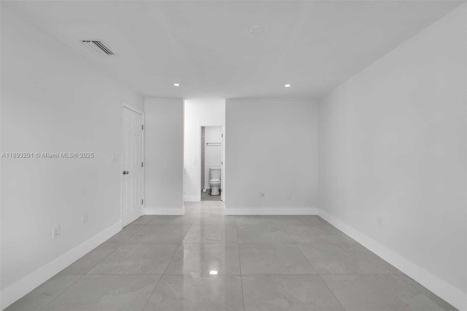 Small Image of 10669 SOUTH WEST 113TH PL #84Z, Miami Number 14