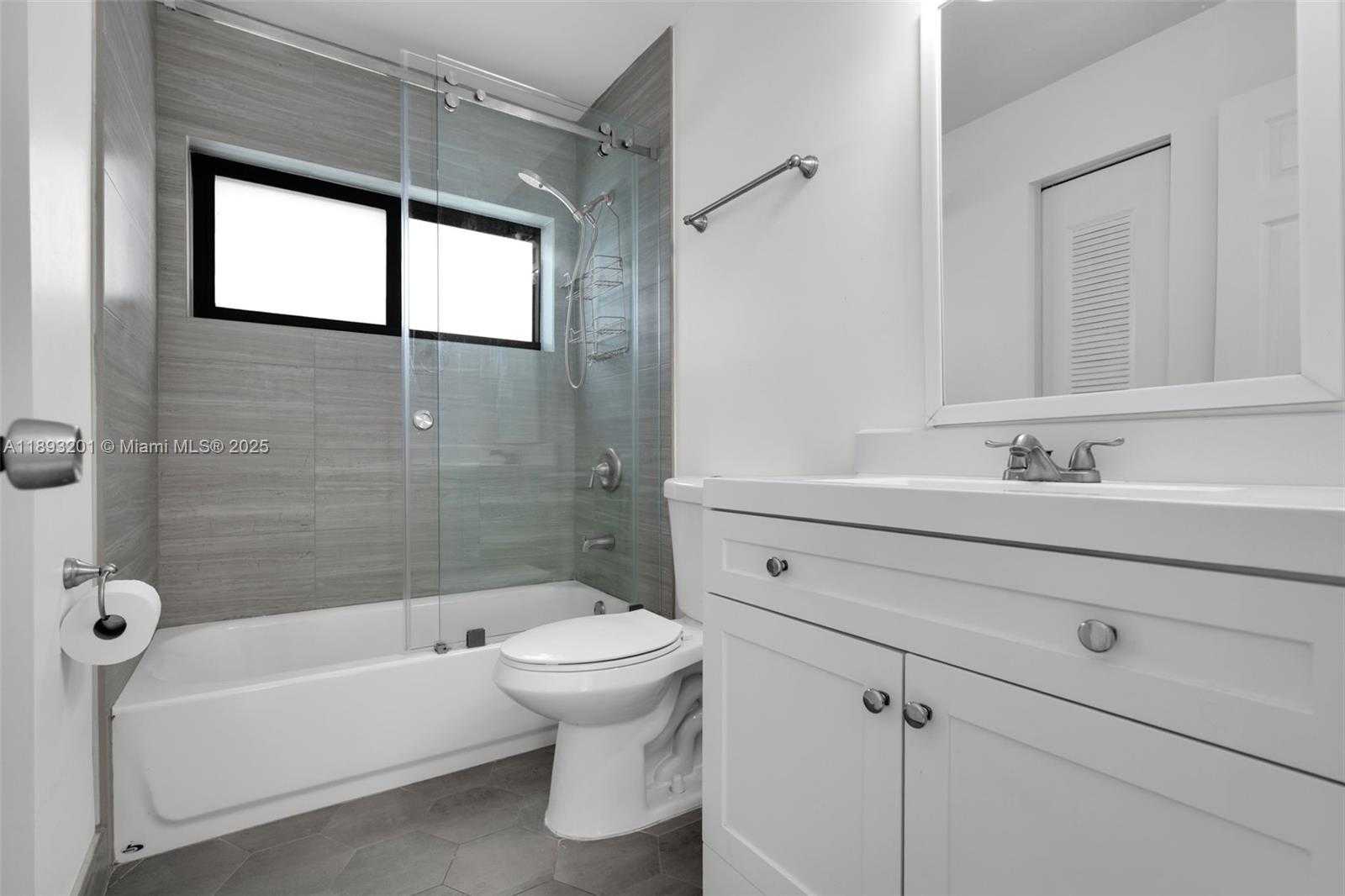 Small Image of 10669 SOUTH WEST 113TH PL #84Z, Miami Number 21