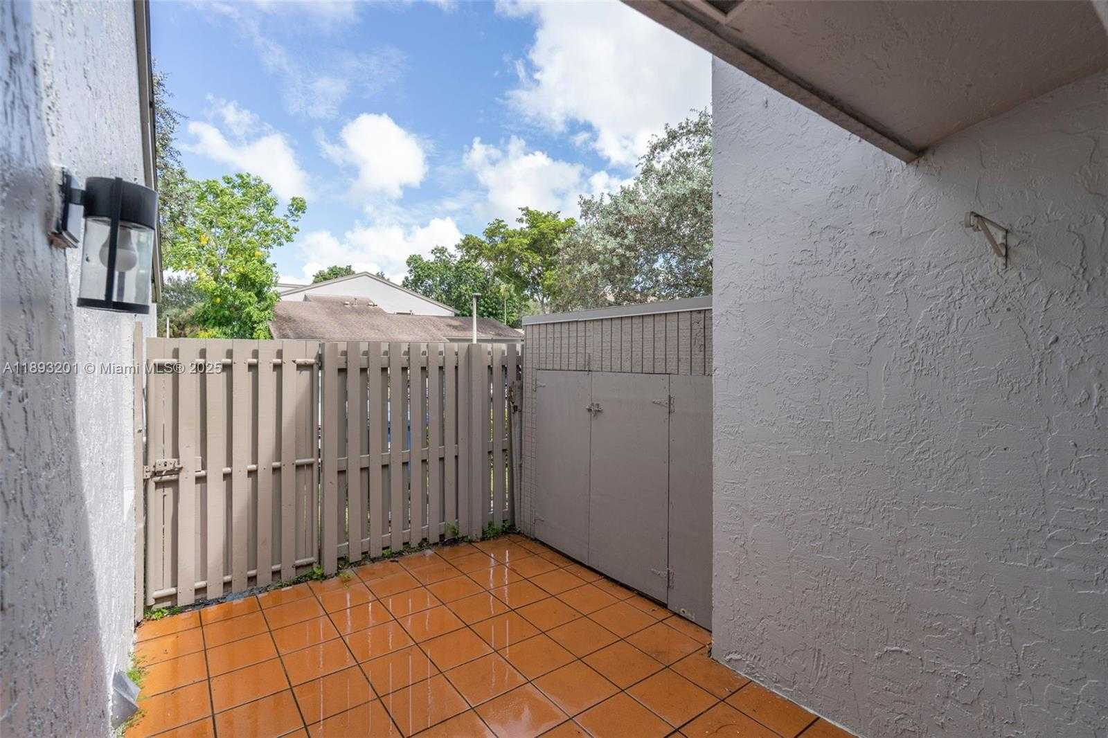 Small Image of 10669 SOUTH WEST 113TH PL #84Z, Miami Number 24