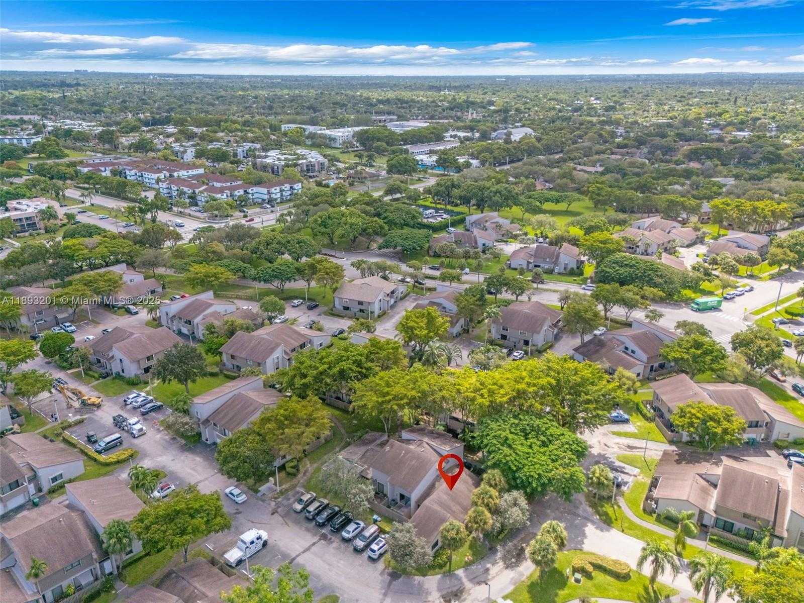 Small Image of 10669 SOUTH WEST 113TH PL #84Z, Miami Number 30