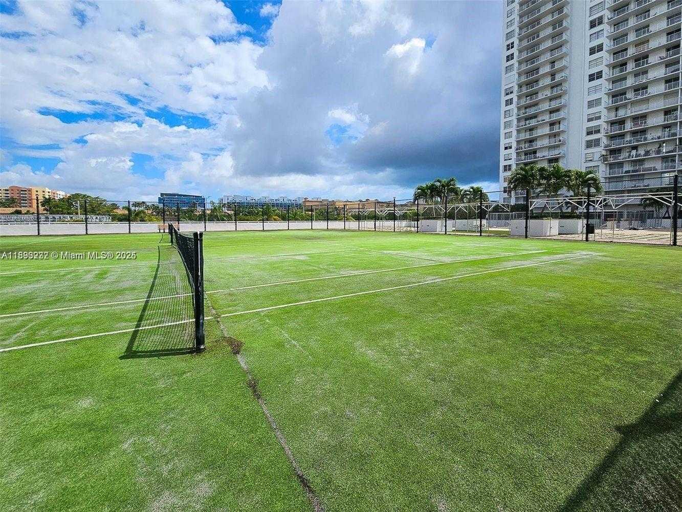 Small Image of 2801 NORTH EAST 183RD ST #116W, Aventura Number 21
