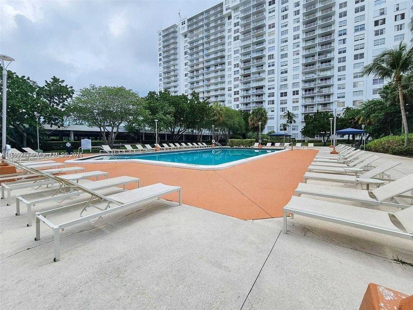 Small Image of 2801 NORTH EAST 183RD ST #116W, Aventura Number 23