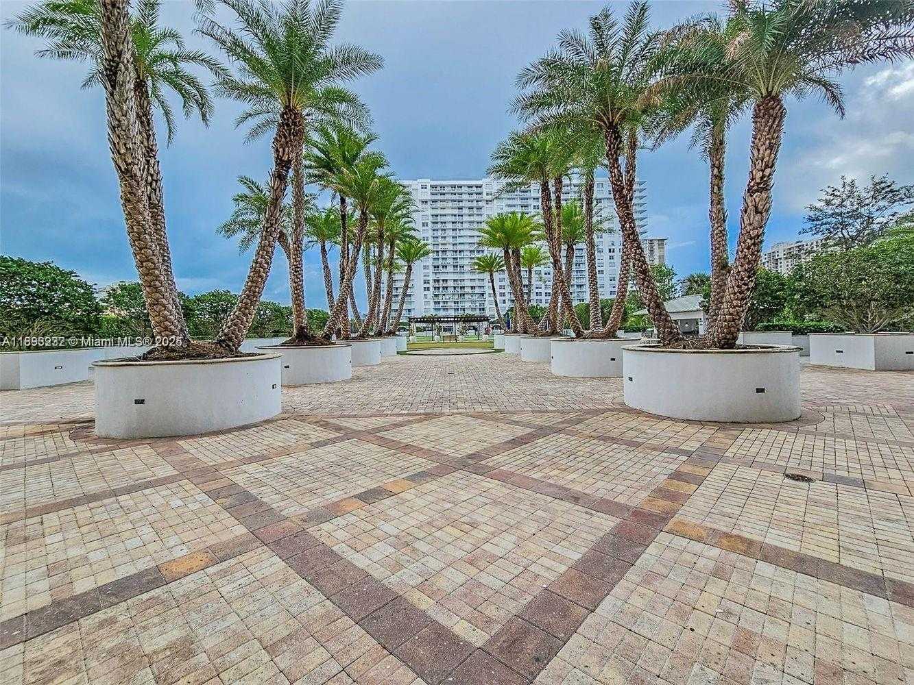 Small Image of 2801 NORTH EAST 183RD ST #116W, Aventura Number 24