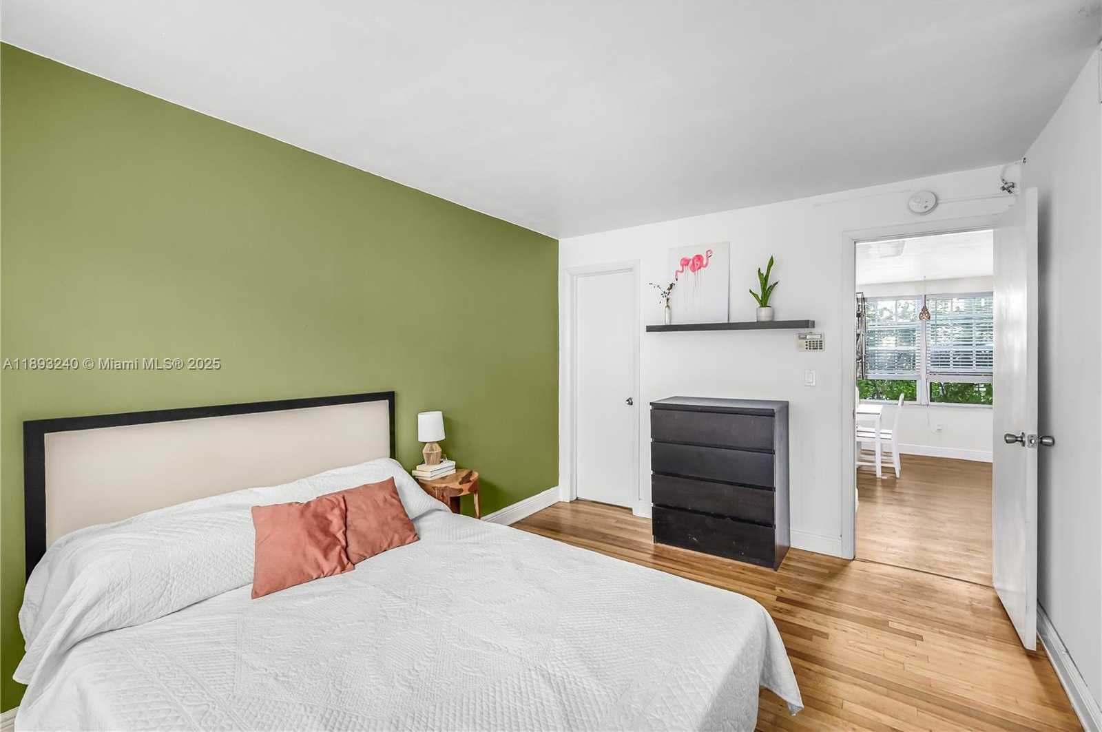 Small Image of 932 7TH ST #932A, Miami Beach Number 10