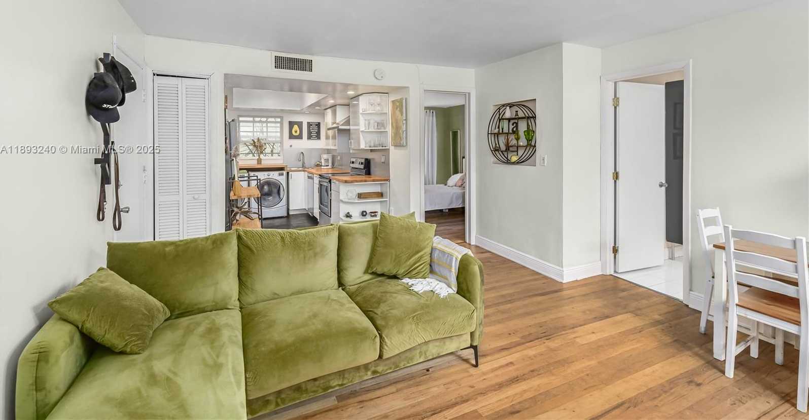 Small Image of 932 7TH ST #932A, Miami Beach Number 12