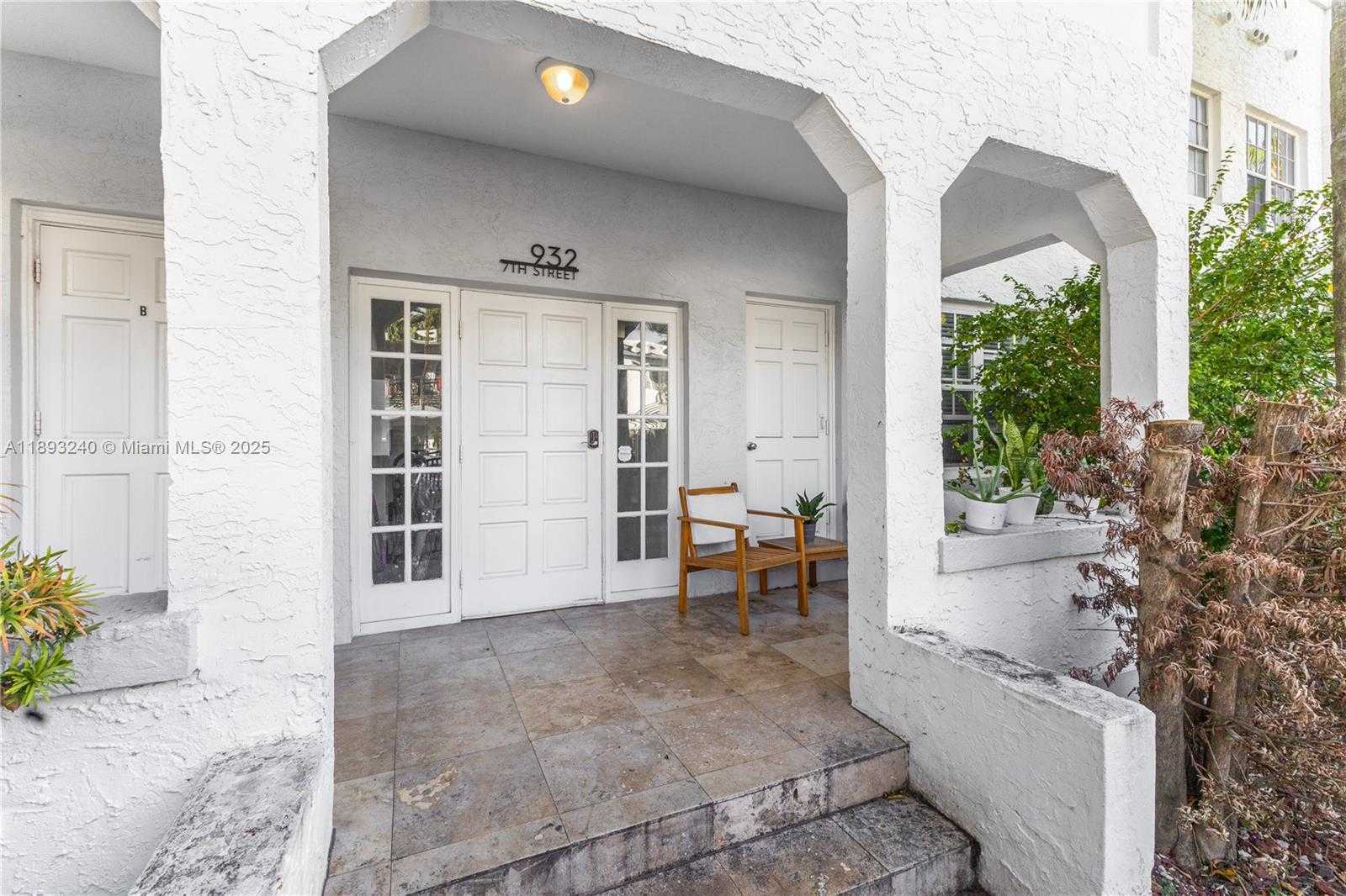 Small Image of 932 7TH ST #932A, Miami Beach Number 2