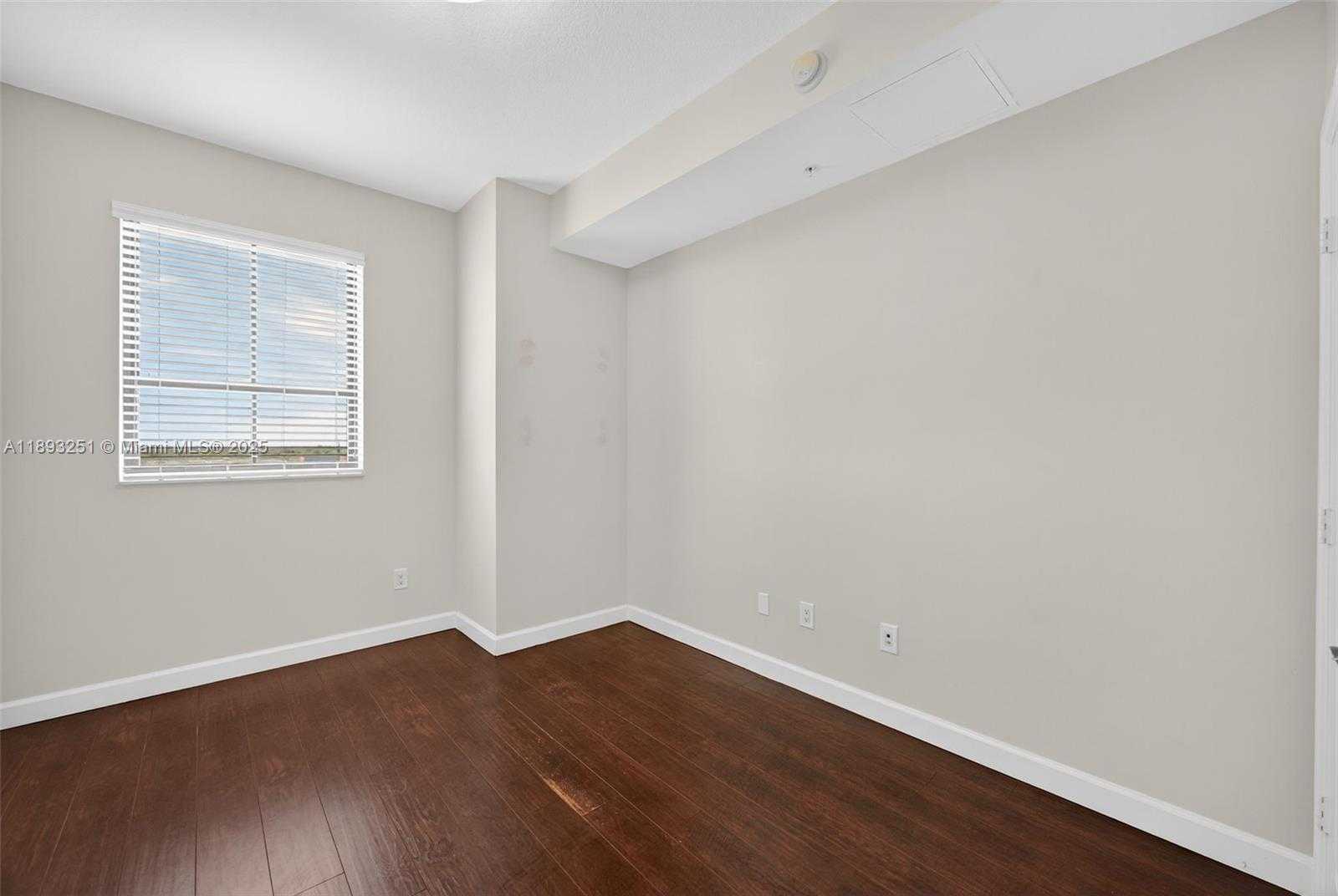 Small Image of 8390 SOUTH WEST 72ND AVE #704, Miami Number 16
