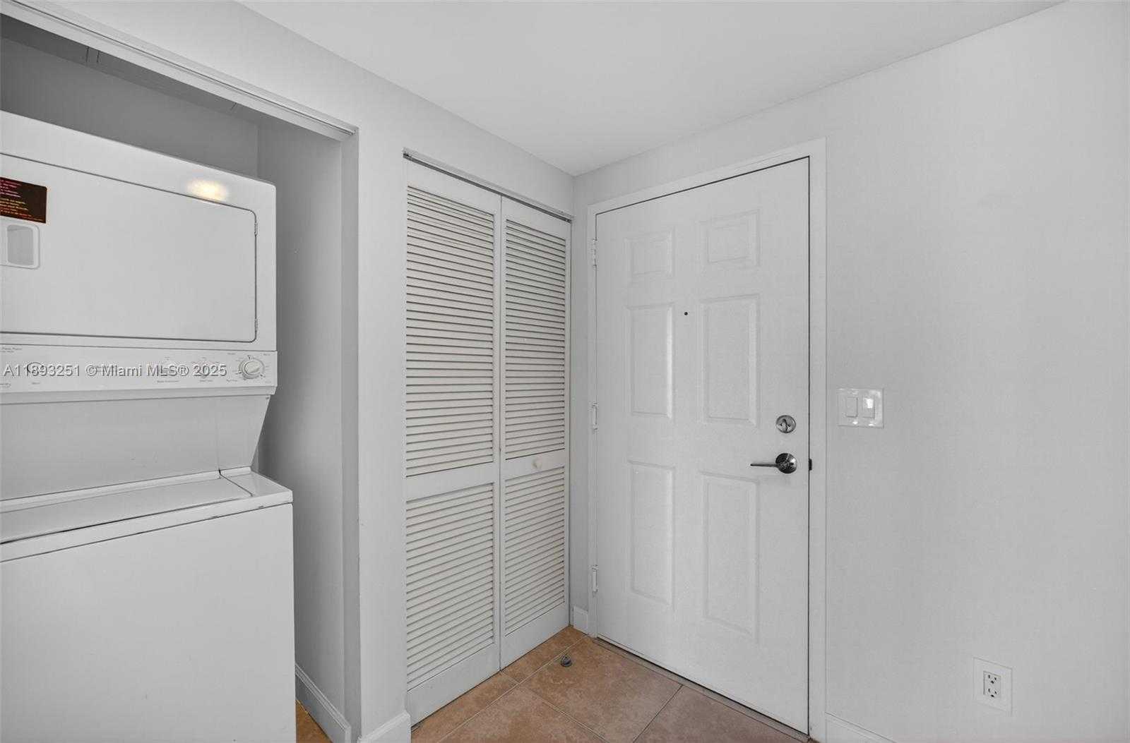 Small Image of 8390 SOUTH WEST 72ND AVE #704, Miami Number 20