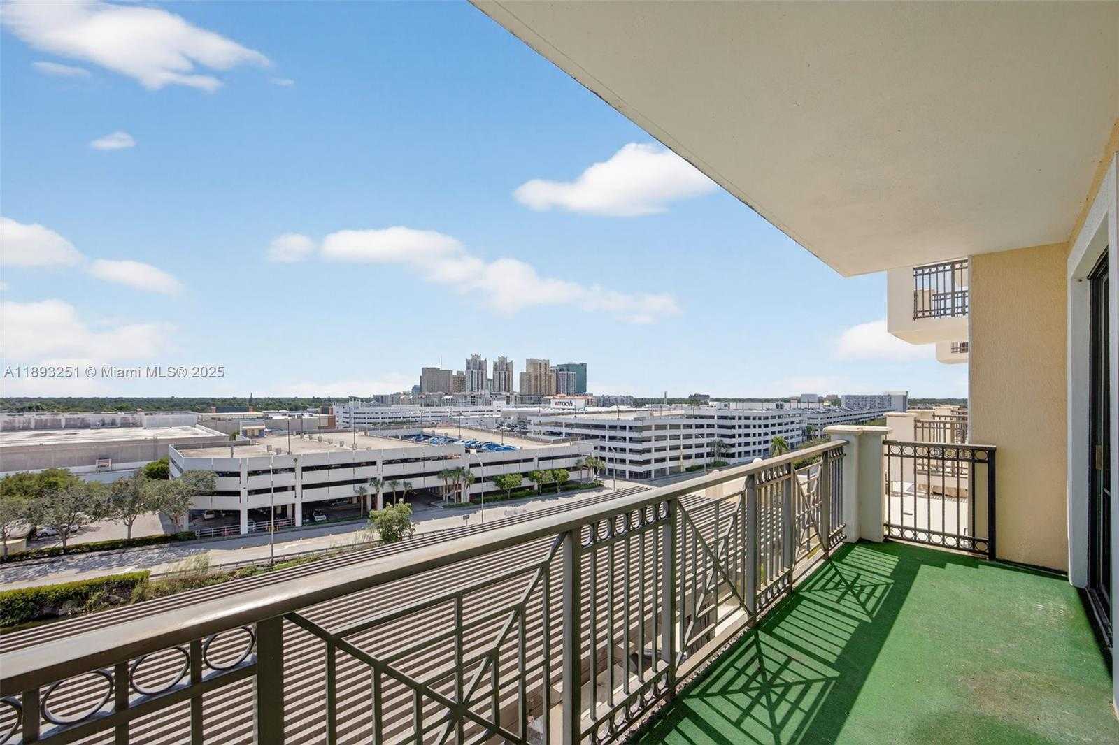 Small Image of 8390 SOUTH WEST 72ND AVE #704, Miami Number 22