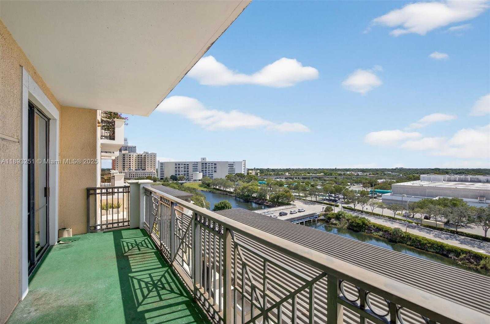 Small Image of 8390 SOUTH WEST 72ND AVE #704, Miami Number 23