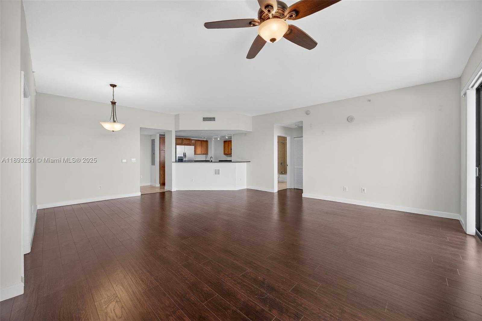 Small Image of 8390 SOUTH WEST 72ND AVE #704, Miami Number 3