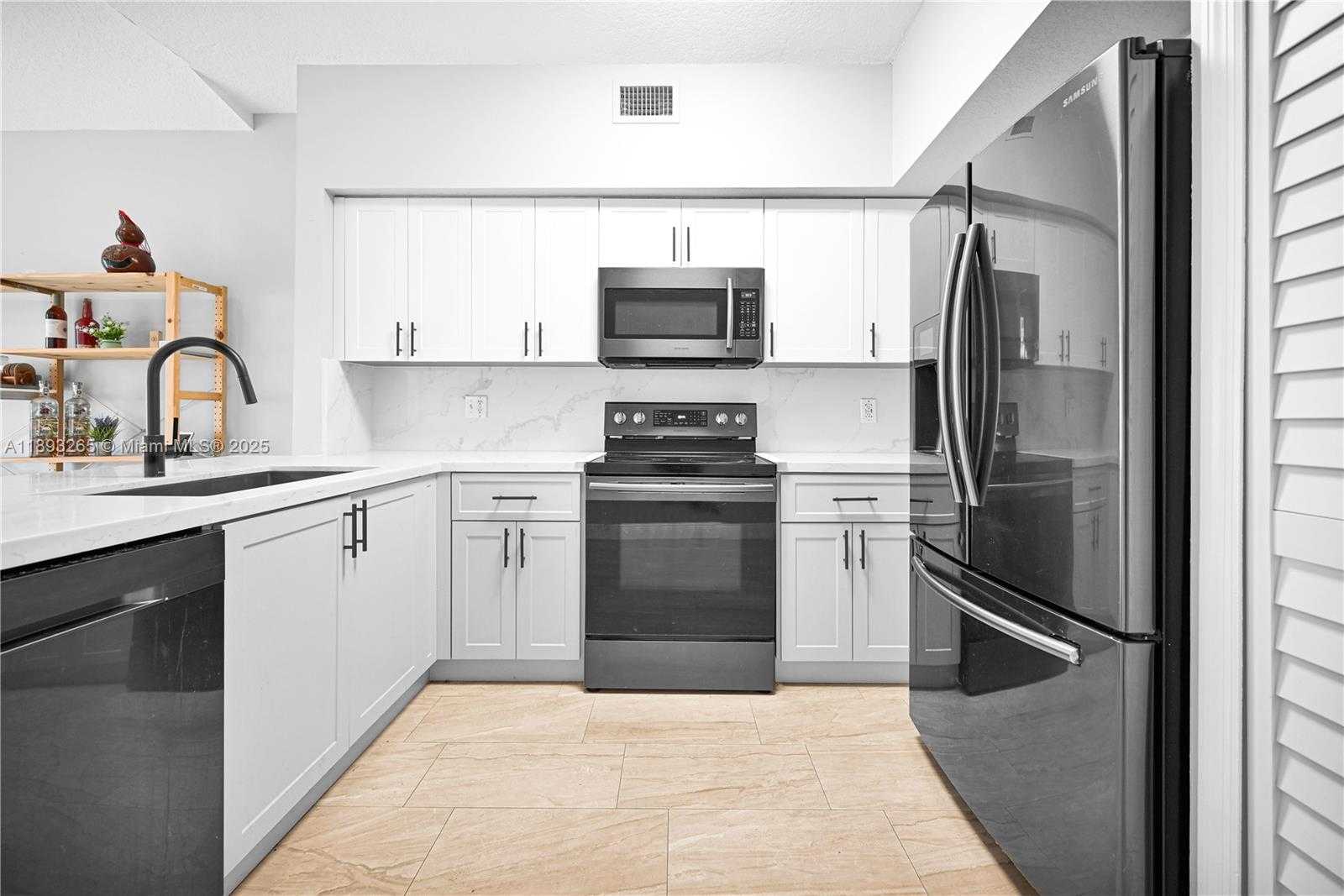 Small Image of 10101 SOUTH WEST 154TH CIR CT #107-11, Miami Number 34
