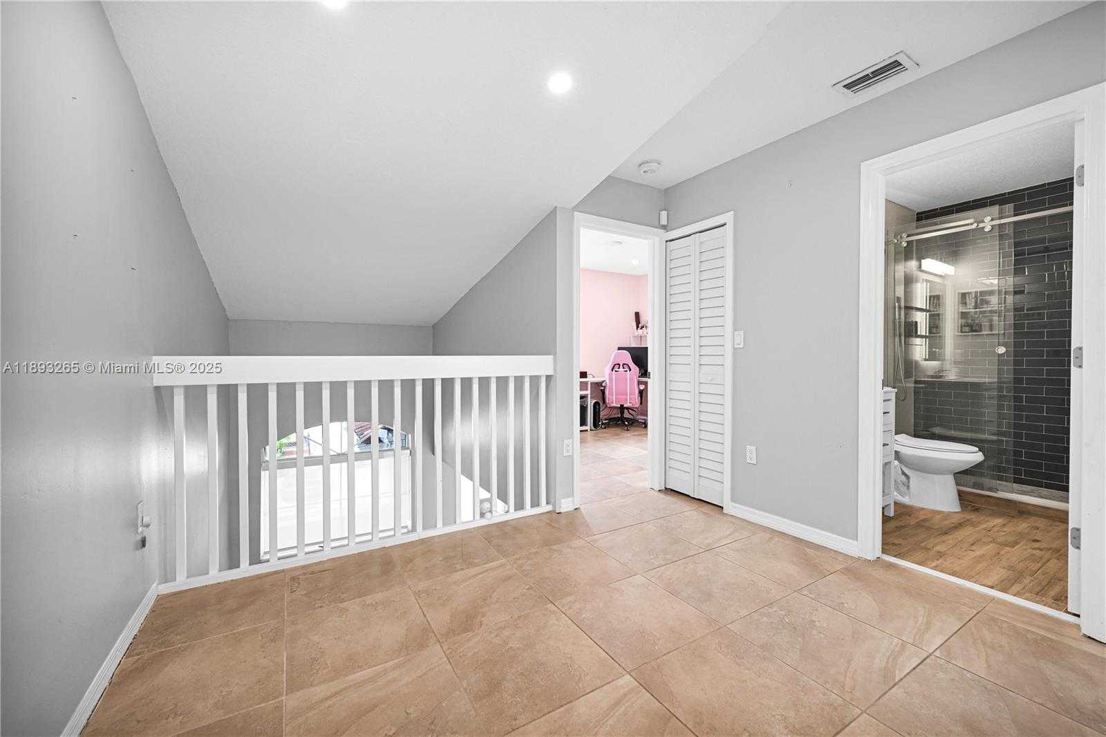 Small Image of 10101 SOUTH WEST 154TH CIR CT #107-11, Miami Number 42